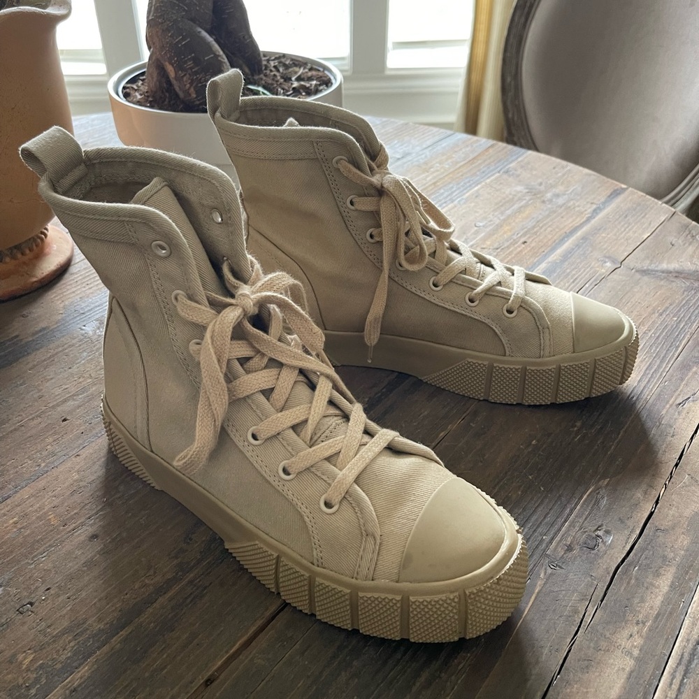 ZARA high top sneakers - size 8
